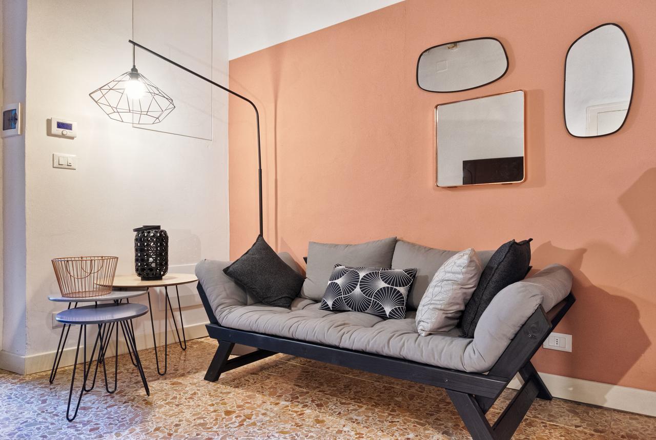 Industrial Chic Style Central Flat Турин Экстерьер фото